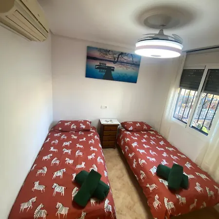 Detached With Private Pool * Pinar de Campoverde