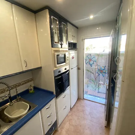 Detached With Private Pool *