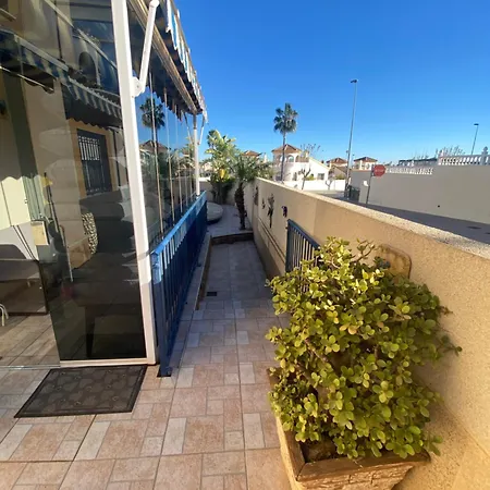 Detached With Private Pool Villa *